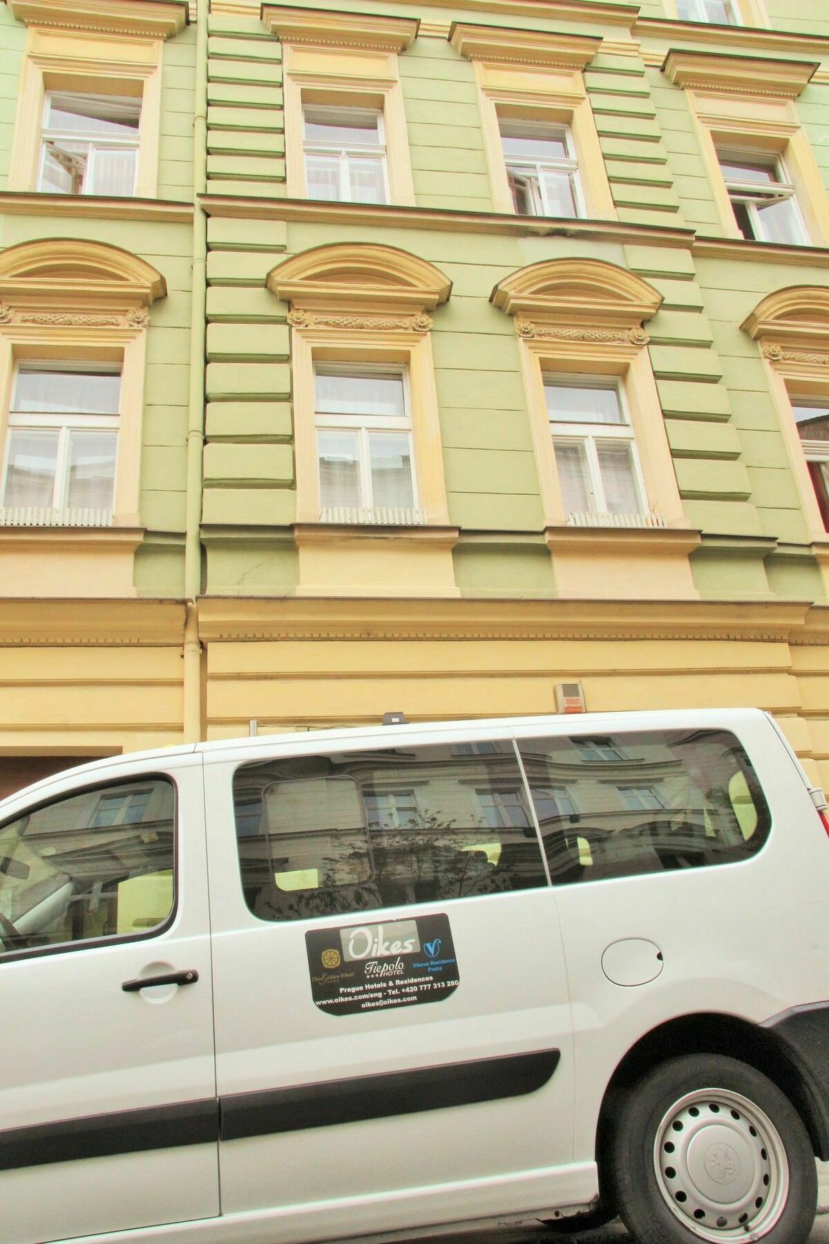 Vlkova Palace Praga Exterior foto