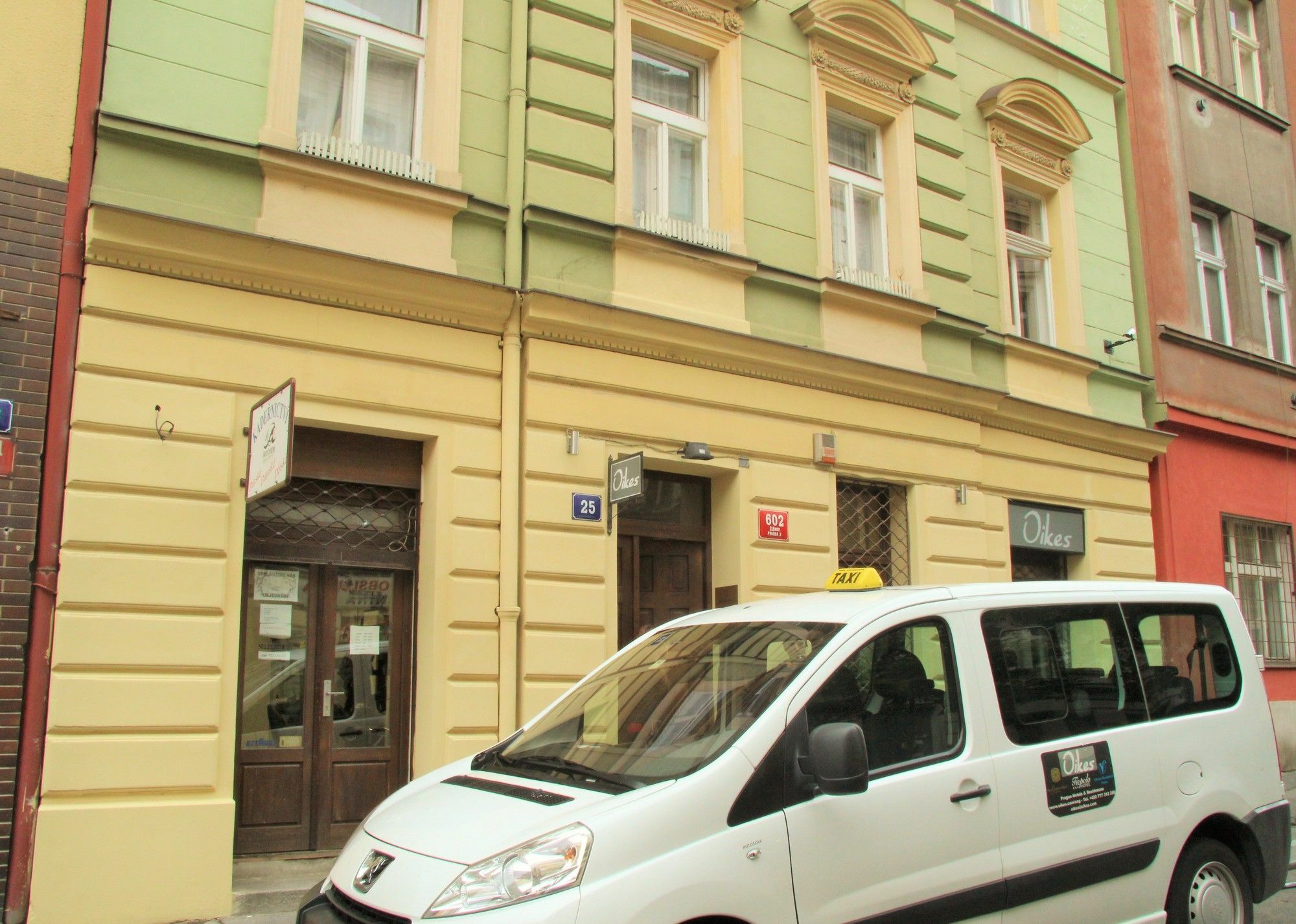 Vlkova Palace Praga Exterior foto